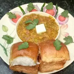 A picture of Butter Pao bhaji.