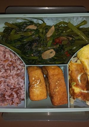 Foto resep Bekal Kantor Simple 1