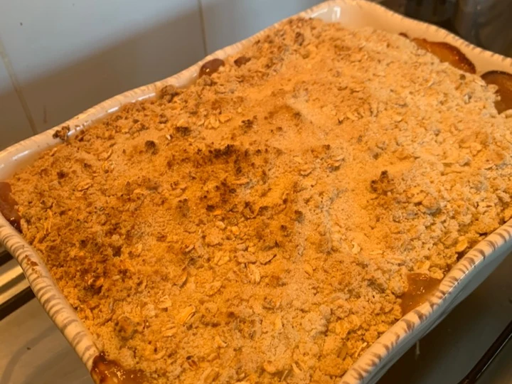 Recipe Gooseberry and apple crumble which So Delicious