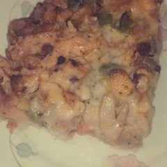 A picture of Chicken tikka pizza.