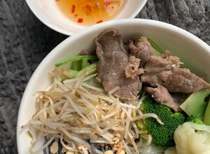 Hình của món Bún bò xào (EATCLEAN).