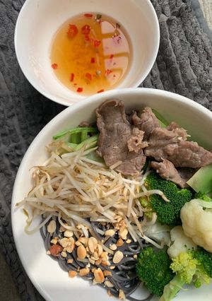 Hình của món Bún bò xào (EATCLEAN).
