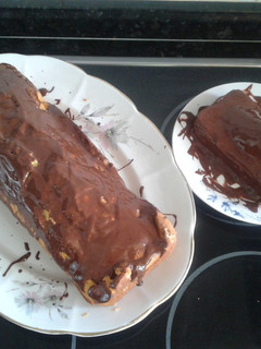 Una foto de Bizcocho de zanahoria con cobertura de chocolate