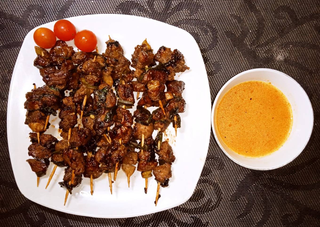 "Dakkochi" Sapi Saus Taichan