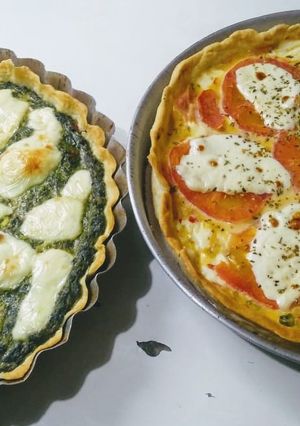 Una foto de Tarta de espinacas y jamón y queso