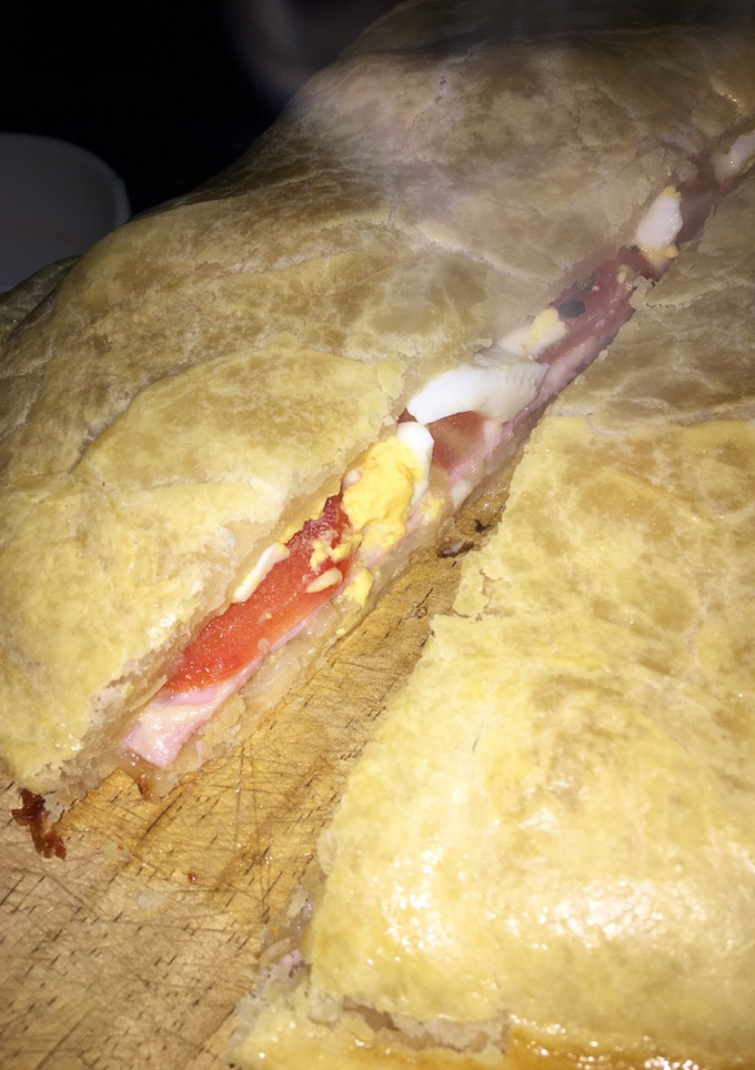 Una foto de Napolitana con masa de hojaldre