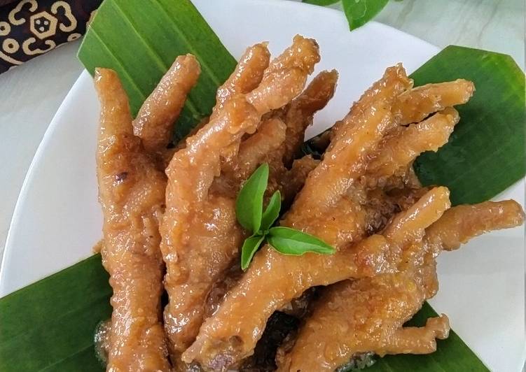Olahan 212. Gudeg Ceker Ayam | Resep Membuat 212. Gudeg Ceker Ayam Yang Sempurna