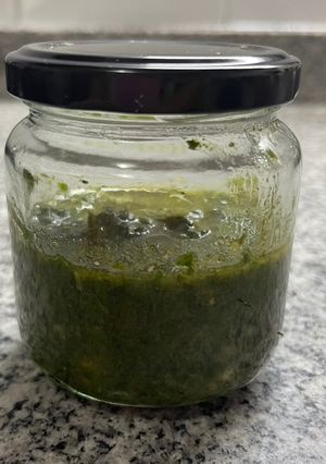 Una foto de Pesto