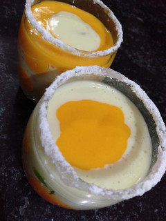 मैंगो कस्टर्ड पुडिंग (Mango custard pudding recipe in Hindi) रेसिपी मुख्य फोटो