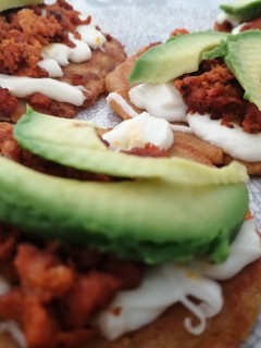 Una foto de Gorditas de chicharrón / low carb 🐷