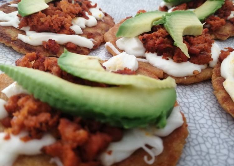 Gorditas de chicharrón / low carb