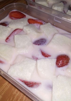Foto resep Stup Roti Strawberry
