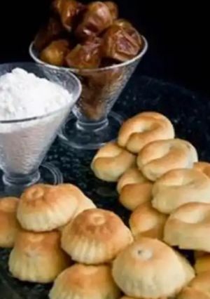 صورة لوصفة كعك التمر حلويات العيد