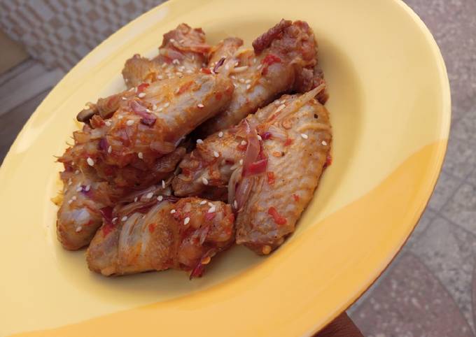 Spicy chicken wings