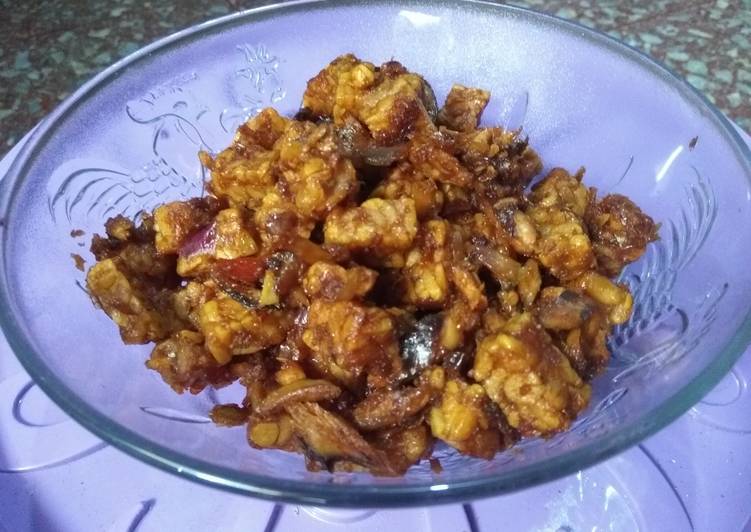Sambal goreng tempe pindang suwir