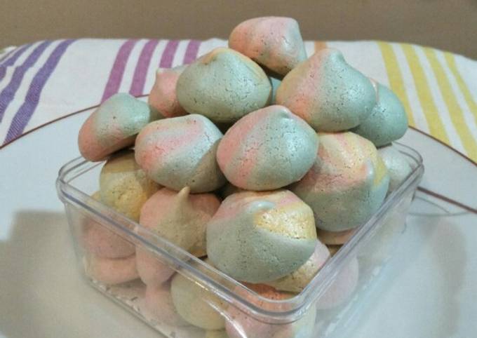 Resep 26. Meringue Cookies oleh Arti Winarni - Cookpad