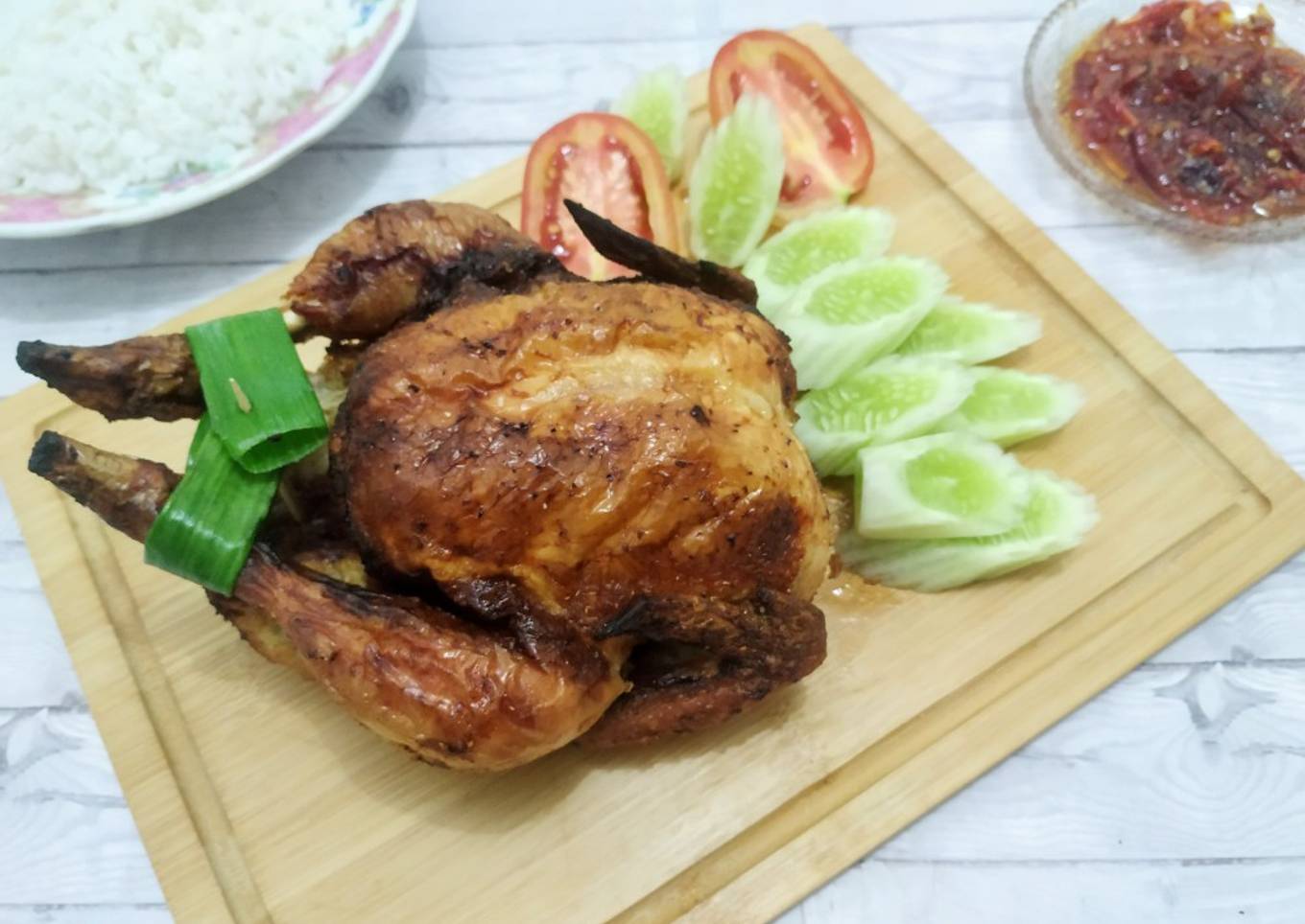 Ayam Panggang Utuh Crispy Skin + Sambal Bawang