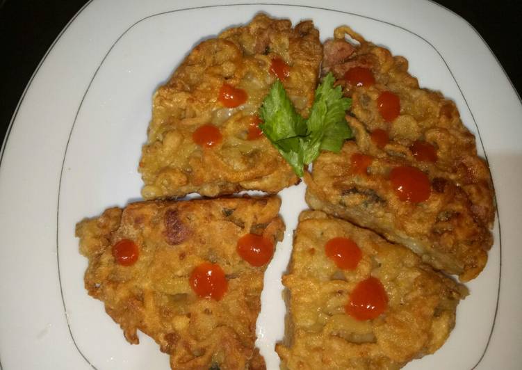 Pizza indomie goreng