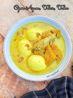 Foto resep Opor Ayam, Telur, Tahu (Versi Simple)