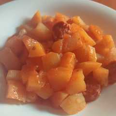 Foto principal de Papas con chorizo picante y vino blanco