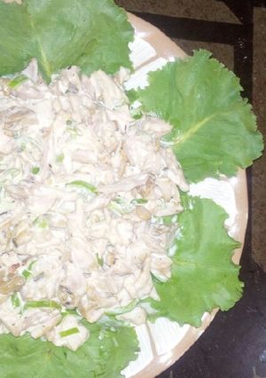 A picture of Chicken Salad.
