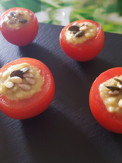 Une photo de Houmous concombre/pois chiches