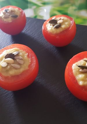 Une photo de Houmous concombre/pois chiches