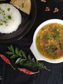 ગુજરાતી દાળ (Gujarati Dal Recipe In Gujarati) રેસીપી મુખ્ય ફોટો