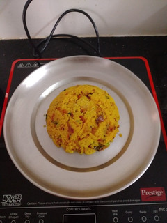 * போஹா வெஜ் உப்புமா *(poha veg upma recipe in tamil) செய்முறை முக்கிய புகைப்படம்