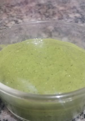 Una foto de Mi salsa Pesto (Salsa a base de albahaca)