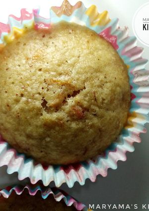 A picture of Coconut &carrot cupcakes.