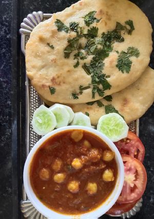 A picture of Kulcha.