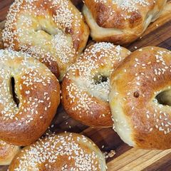 A picture of Homemade sesame bagels.