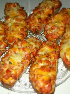 Una foto de Pan pizza