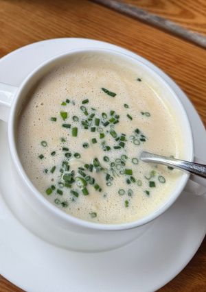 Spárgakrémleves recept fotója