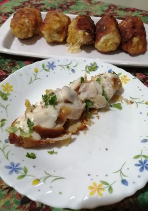 A picture of Cordon bleu chicken.
