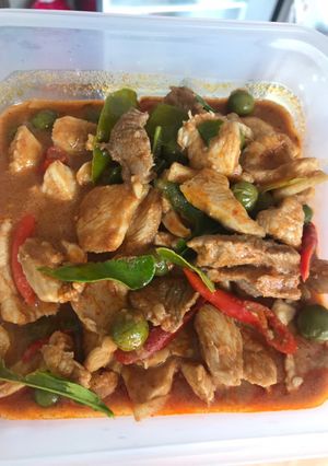 A picture of Panang Chicken with Almond Milk.