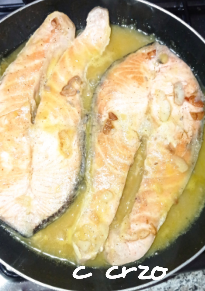 Una foto de Salmón a los cítricos