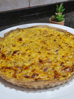 Una foto de TARTA INTEGRAL DE CEBOLLA Y QUESO CREMOSO ❤️
