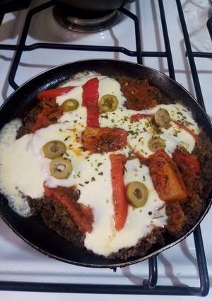 Una foto de Pizza de lentejas en sartén