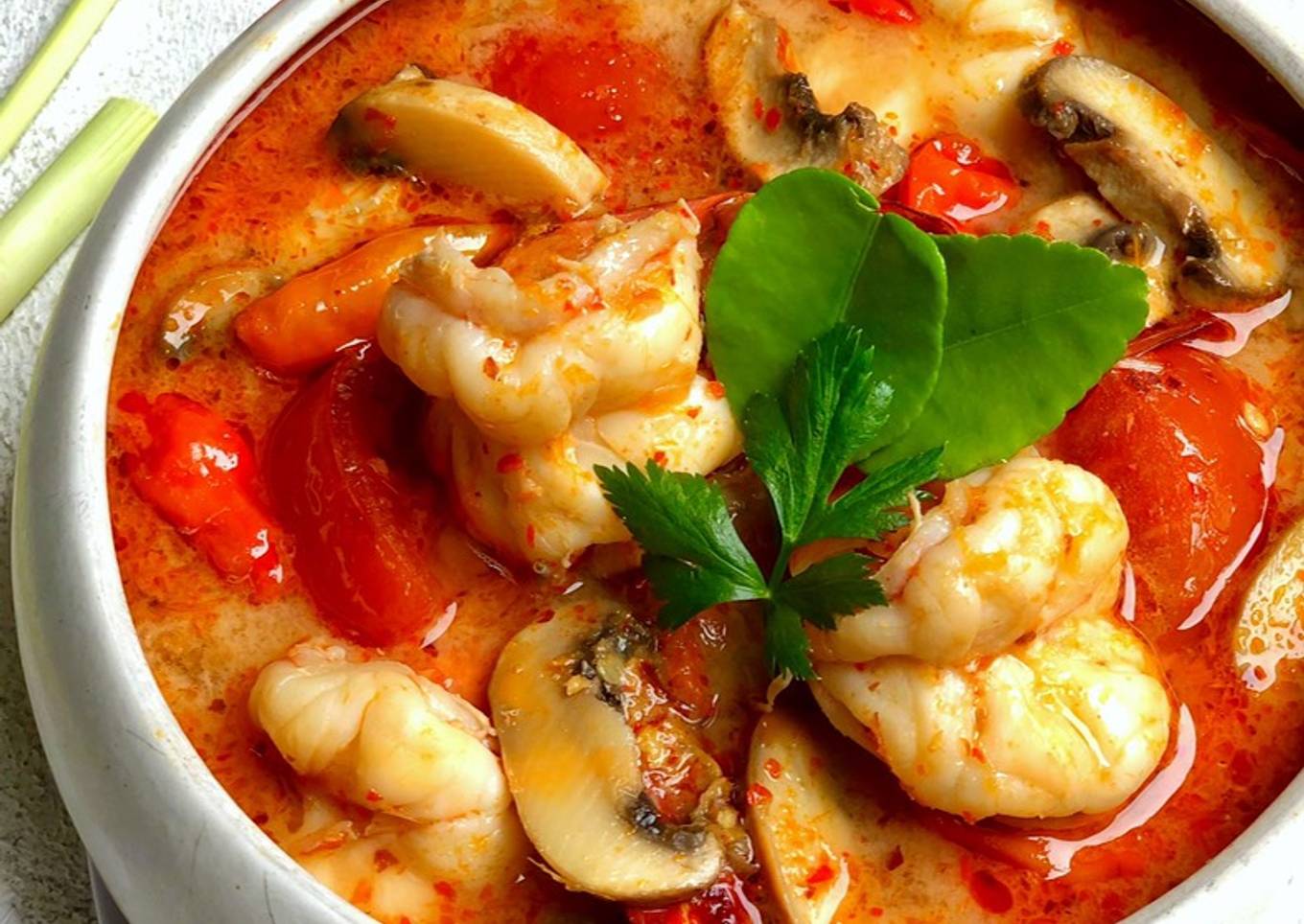 Tom Yum Goong - Sup Udang Asam Pedas Khas Thailand