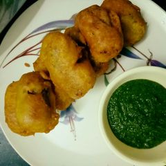 A picture of Lotus stem vada.