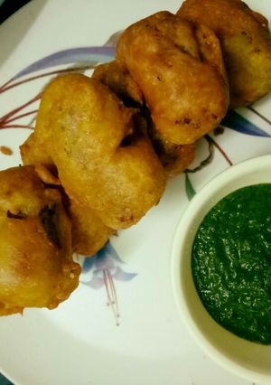 A picture of Lotus stem vada.
