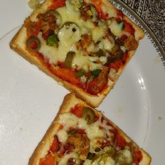 A picture of Pizza bread.