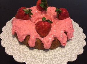 Una foto de Pastel de fresas 🍓