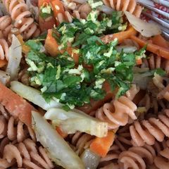 A picture of Carrot and fennel pasta with ginger.