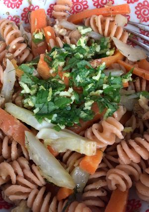 A picture of Carrot and fennel pasta with ginger.