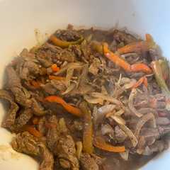 Una foto de Lomo saltado