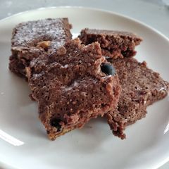 A picture of Brownies.