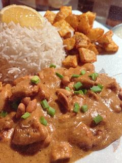 صورة لوصفة دجاج بصوص الفول السوداني | Chicken with peanut sauce